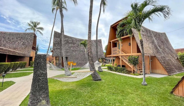 Deluxe Ocean View King: Elevated Luxury, Stunning Sea Views, Molokai Charm