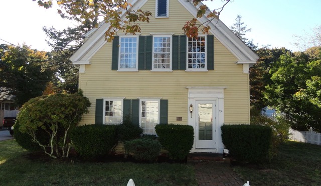 Discounted! Historic 5 BR home minutes from water, great for multi-family use