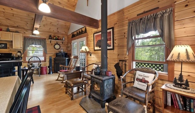 Discover All-Season Adventures at Our White Mountains Rustic Log Cabin Retreat!