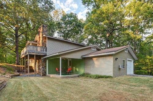Dog-Friendly Kentucky Lake Home w/Game Room!