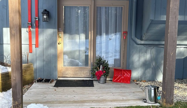 Dog friendly, near Stratton, Magic & Bromley