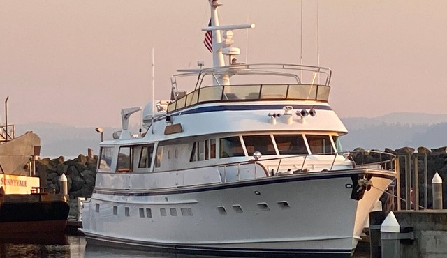 Don't book a place, book an Alaskan Adventure on an 85 foot Super Yacht