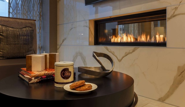 DoubleTree by Hilton Evansville