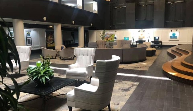 DoubleTree by Hilton Memphis Downtown in Memphis