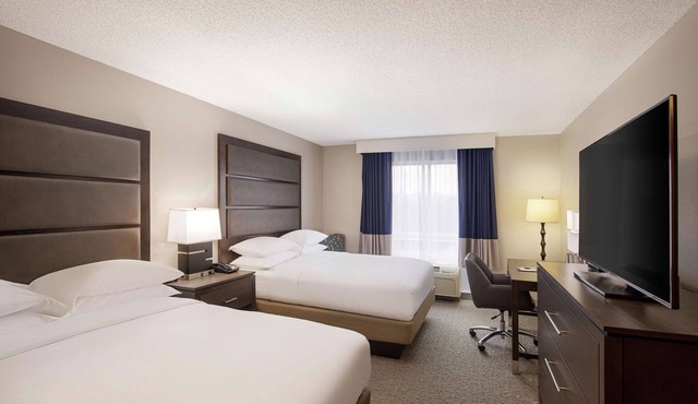 DoubleTree by Hilton Richmond Airport in Sandston