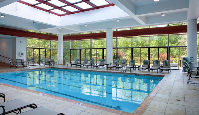 DoubleTree by Hilton Tulsa - Warren Place