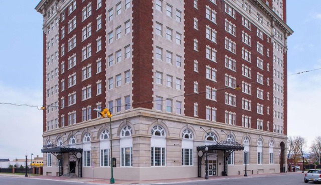 DoubleTree by Hilton Utica