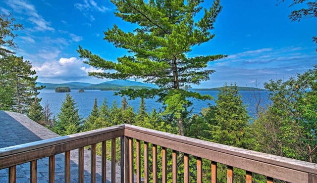 Drew North · 2-Acre Lakefront Haven | Dock, Kayaks, Guest House