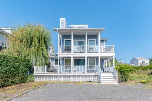 Dune Road House