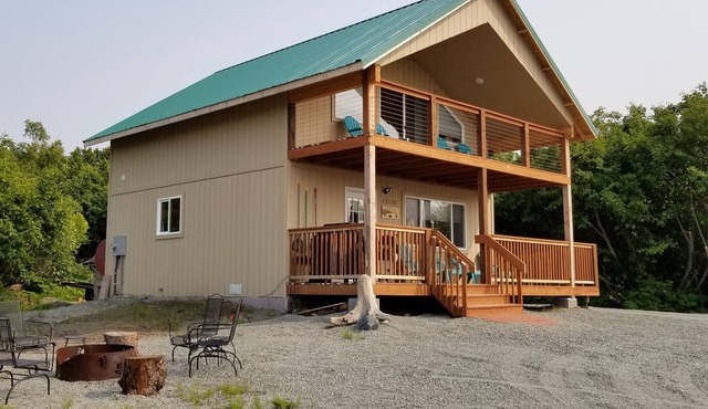 #"Eagles Nest" - Vacation Cabin, Kasilof Alaska - Sleeps 8