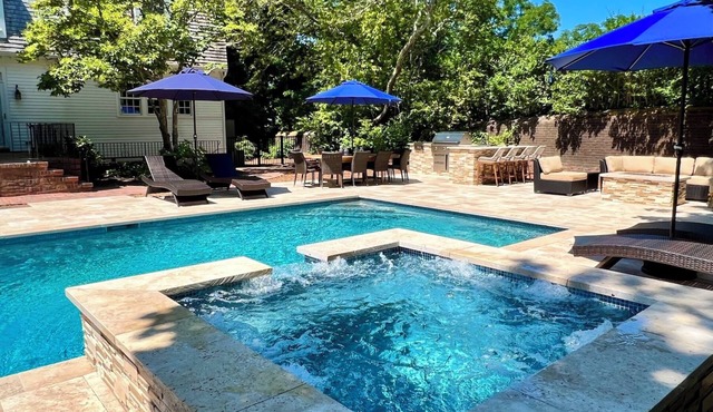 East Dennis Sanctuary with Heated Pool and Spa RPAM088