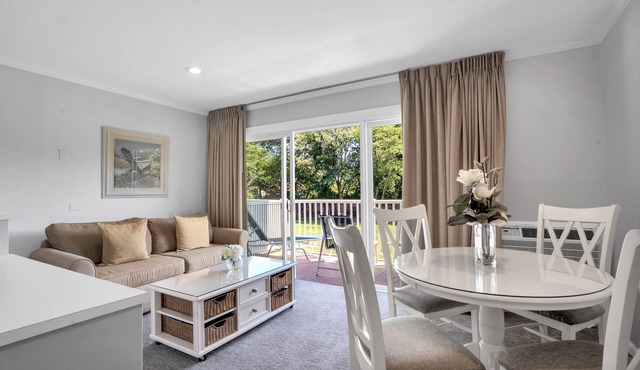 East Hampton House Resort