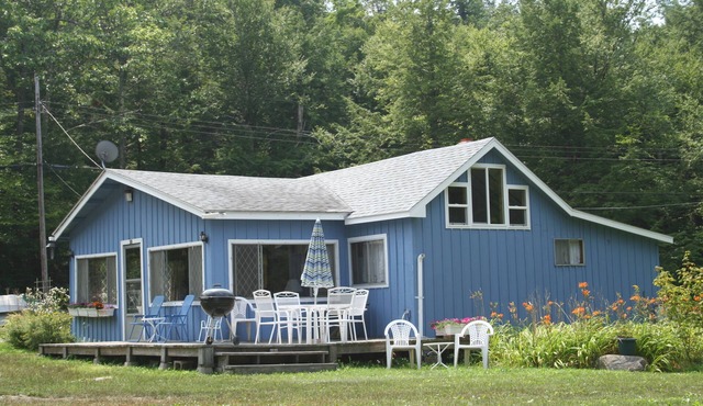 East Otis, MA, Waterfront Summer Cottage, Big Pond,