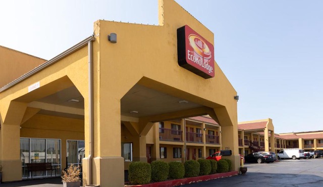 Econo Lodge McAlester