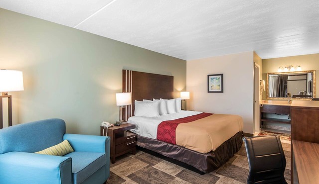 Econo Lodge Oak Grove-Blue Springs