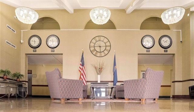 Economy Hotel Plus Wichita
