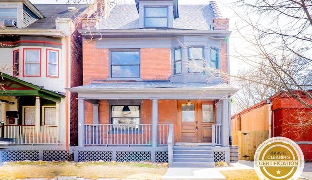 Elegant Shaw 5BR with Comfort in Mind ABODEbucks