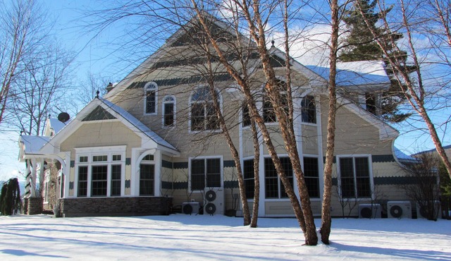 Elegant Vacation Home in picturesque Jackson NH perfect for reunions, gatherings