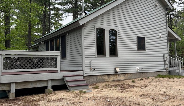 Enjoy an all seasons retreat, perfect for relaxing getaways in Tamworth NH