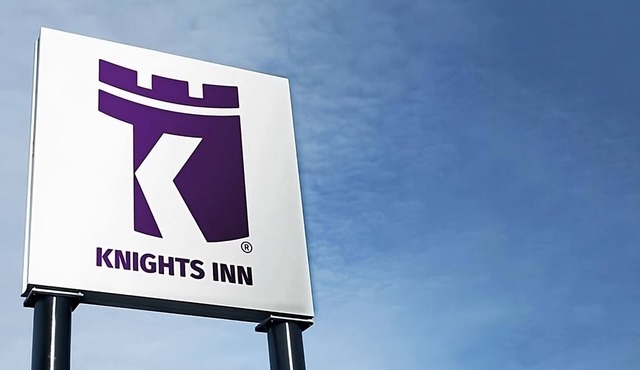 Enjoy Pleasant Stay in Knights Inn Fairview! Free Parking, Pet-friendly