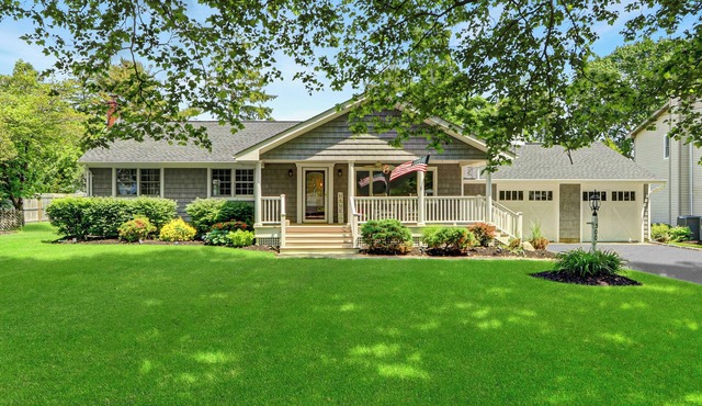 Enjoy the Serenity of Wine Country on Long Island's North Fork!