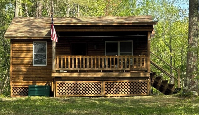 Escape to our cozy Winthrop cabin on Dexter Pond