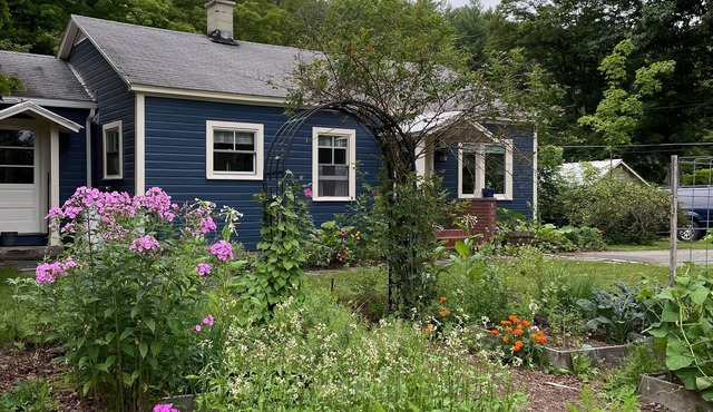 Escape to peaceful Putney Vermont