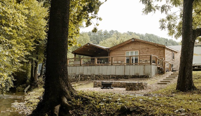 Excellent location cabin for all the family and, those who likes drive ATV. I