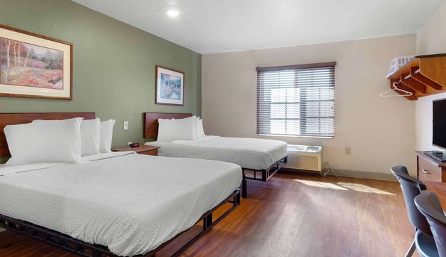Extended Stay America Select Suites - Kansas City - South - I-49
