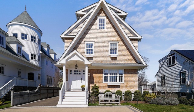 Fairfield Beach Modern Colonial