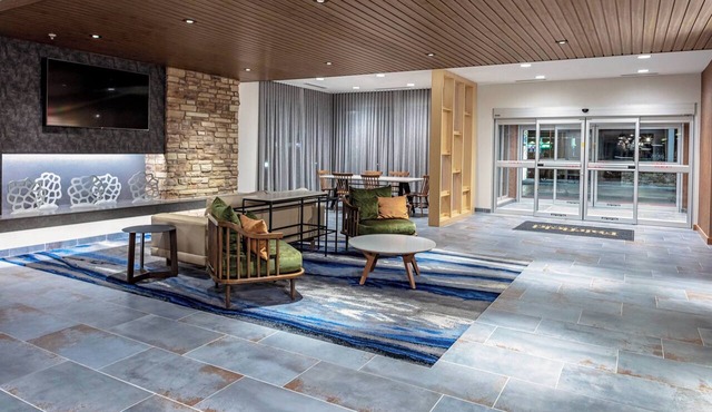 Fairfield by Marriott Port Clinton Waterfront