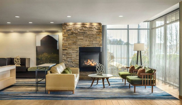 Fairfield Inn & Suites Athens