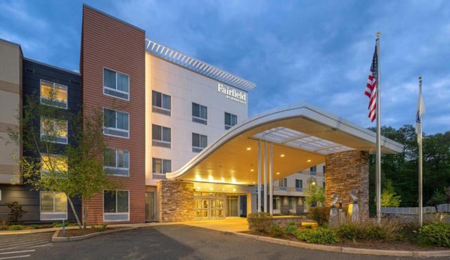 Fairfield Inn & Suites by Marriott Springfield Northampton/Amherst