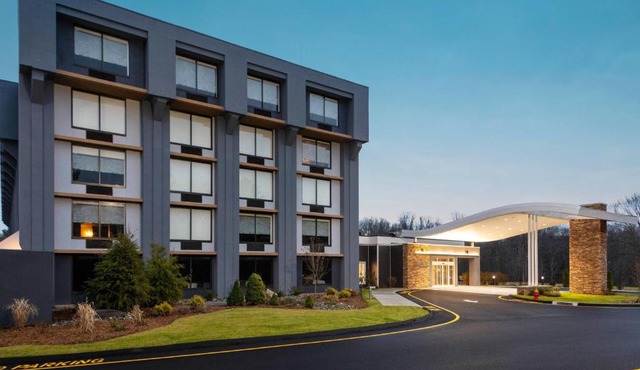 Fairfield Inn & Suites Springfield Enfield