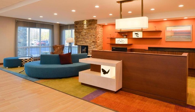Fairfield Inn & Suites