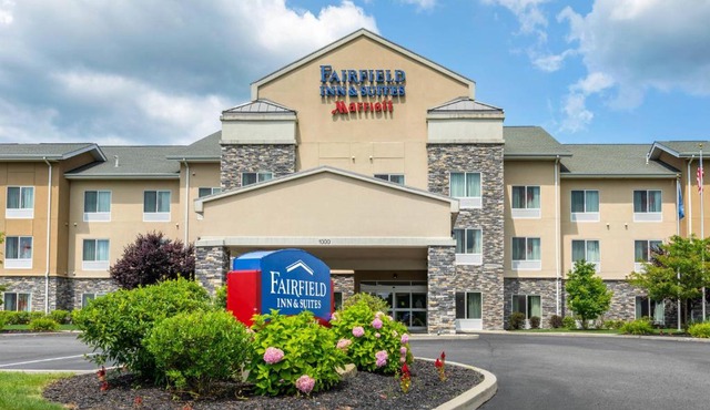 Fairfield Inn & Suites by Marriott Slippery Rock