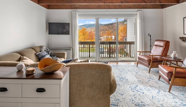 Family condo w/resort access & patio