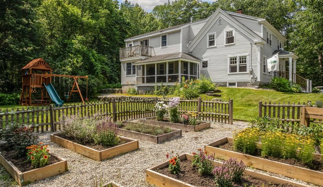 Family friendly home in heart of Cape Porpoise
