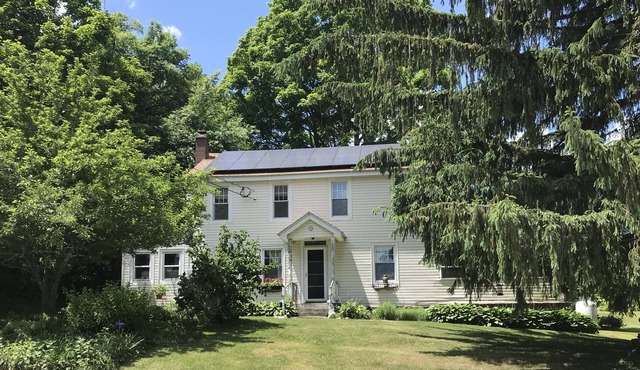 Family friendly. In nature & all things Berkshire. Equidistant Hudson/GtBarr,MA