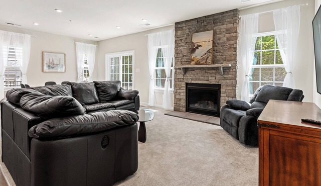 Family Retreat at Bayside | New 5BR Home Minutes to OCMD and Assateague