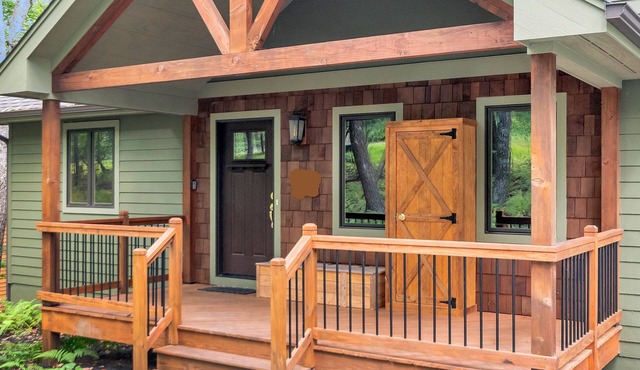 Find peace at Dove's Landing at Wintergreen resort - family- and pet-friendly!