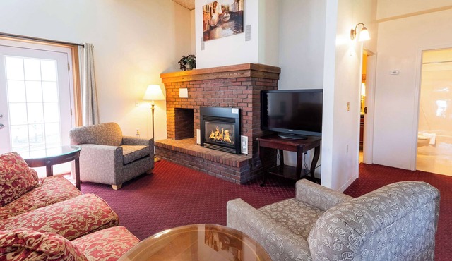 Fireside Inn & Suites Bangor