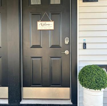 Fitchburg quiet side modern 2BD.