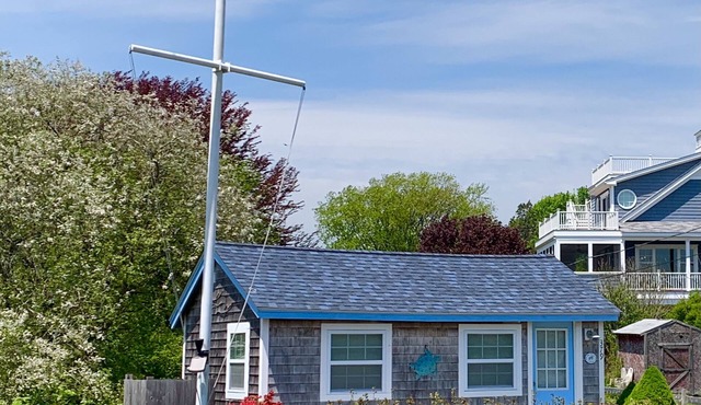 Flexible Cancellation! The Snug Cottage -Snug Harbor - East Matunuck, RI