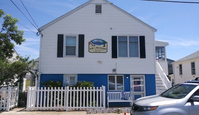 Flip Flop, Salisbury Beach, Melo's Beach House rentals