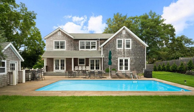 Floyd's Estate