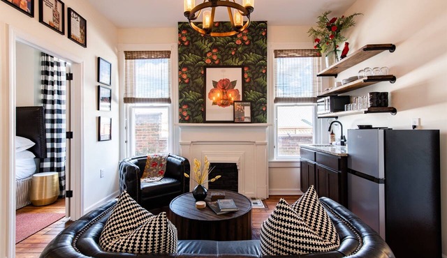 Four Roses Suite, The Woodford Hotel