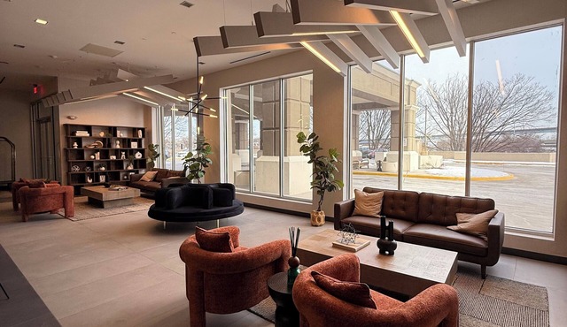 Fully Furnished Modern Private Studio in Hartford with AC/GYM Free Parking!