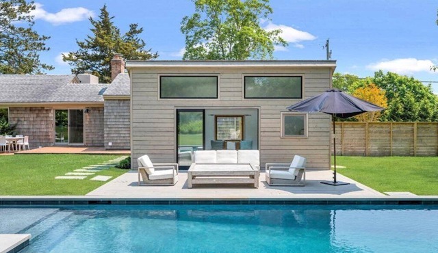Fully-Renovated Beach House in Central Location, Expansive Outdoor Space...