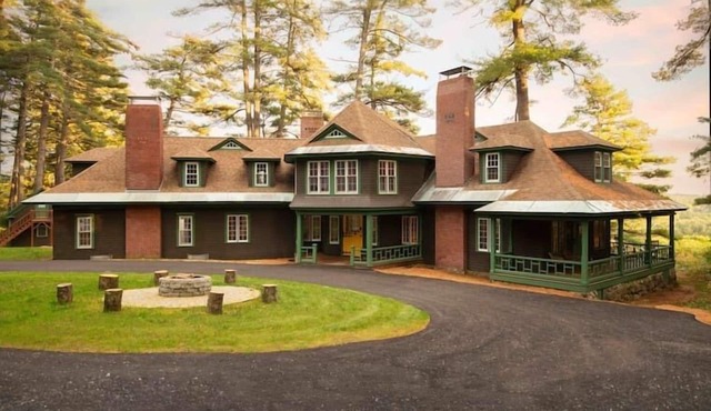Gather at Quietude ~ 10BR on 60 Acres for Retreats & Family Reunions